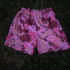 Eric Emmanuel Basic Shorts “Pink Heart”